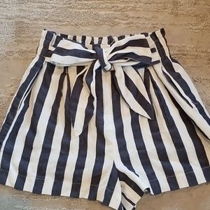Design Recipe Striped Shorts, Size M